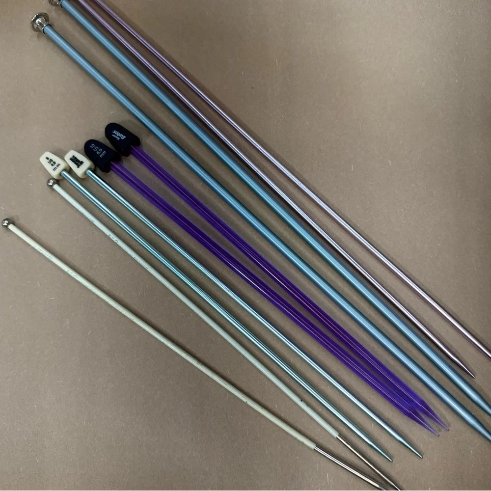 Susan Bates/UTH “Enamella” Knitting Needle Set Purple Blue Multicolor Crafts